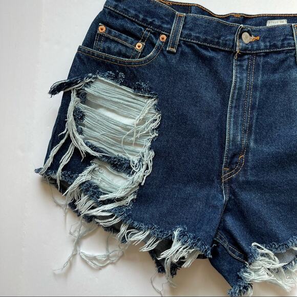 Vintage Levi’s Jean Shorts 30" Custom Distressed High Rise Blue Denim Dark Wash - Picture 5 of 13
